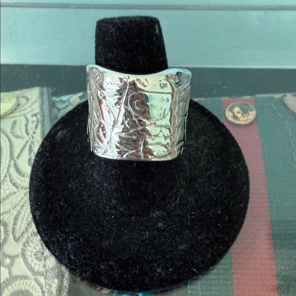 Silpada Silver Textured Ring